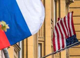 Seeking Action: Families of Americans Detained in China After US-Russia Swap news-08082024-103400