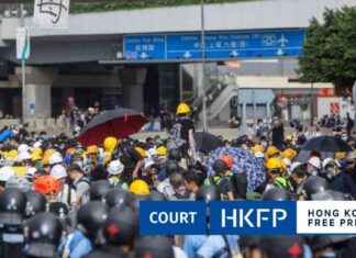 Hong Kong Men Sentenced to Up to 3 Years in Jail for July 2019 Rioting news-31102024-135901