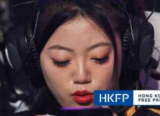 Breaking Barriers: China’s Female E-Sports Players Challenge Sexism for Their Passion breaking-barriers-chinas-female-e-sports-players-challenge-sexism-for-their-passion