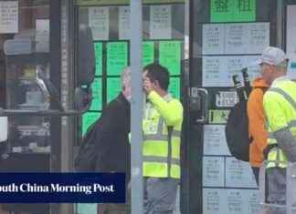 Hong Kong Cleaners Accused of Fake Work Records hong-kong-cleaners-accused-of-fake-work-records