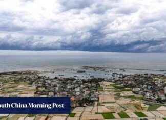 Vietnam Targets Toys with Controversial South China Sea Map vietnam-targets-toys-with-controversial-south-china-sea-map