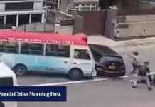 4 Men Arrested in Hong Kong Minibus Stand-Off Incident 4-men-arrested-in-hong-kong-minibus-stand-off-ncident