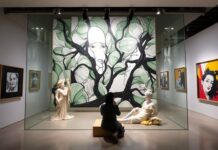Hong Kong’s Thriving Art Scene: A Digital Renaissance Hong Kong's Flourishing Art Scene: A Digital Rebirth